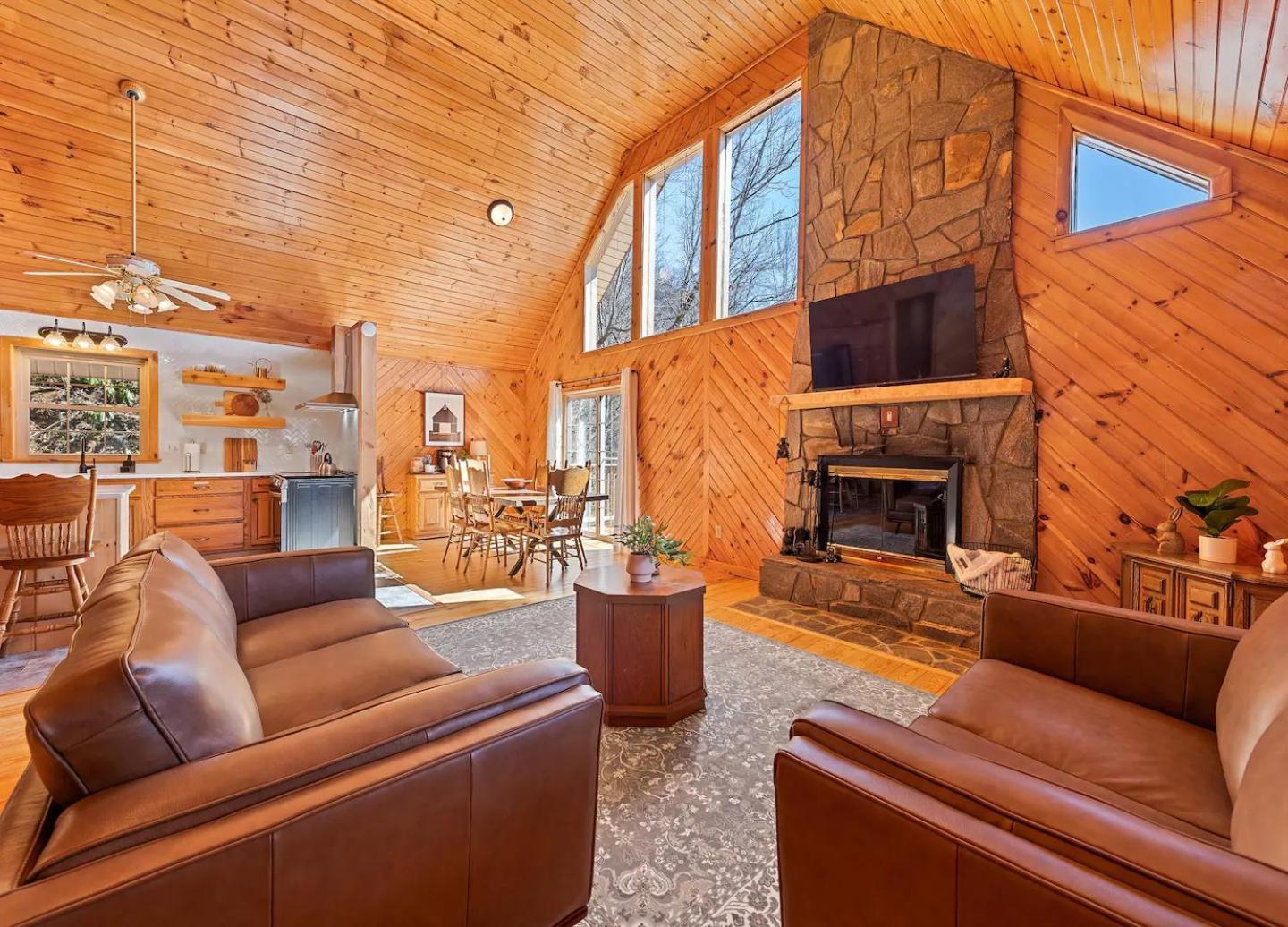 Maggie Valley Cabin With Beautiful Mountain Views, Hottub, Pet Friendly, Gameroom, Fireplace 외부 사진